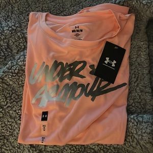 Under armor pink tee shirt